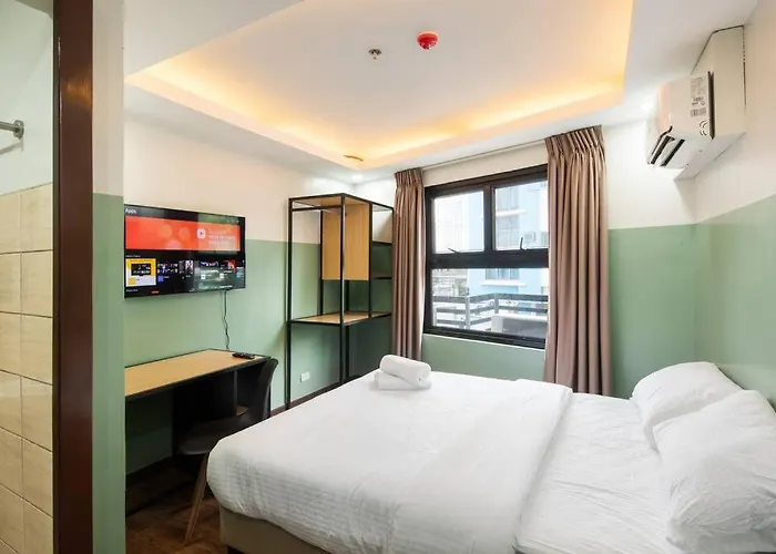 St. Marvin Makati M204